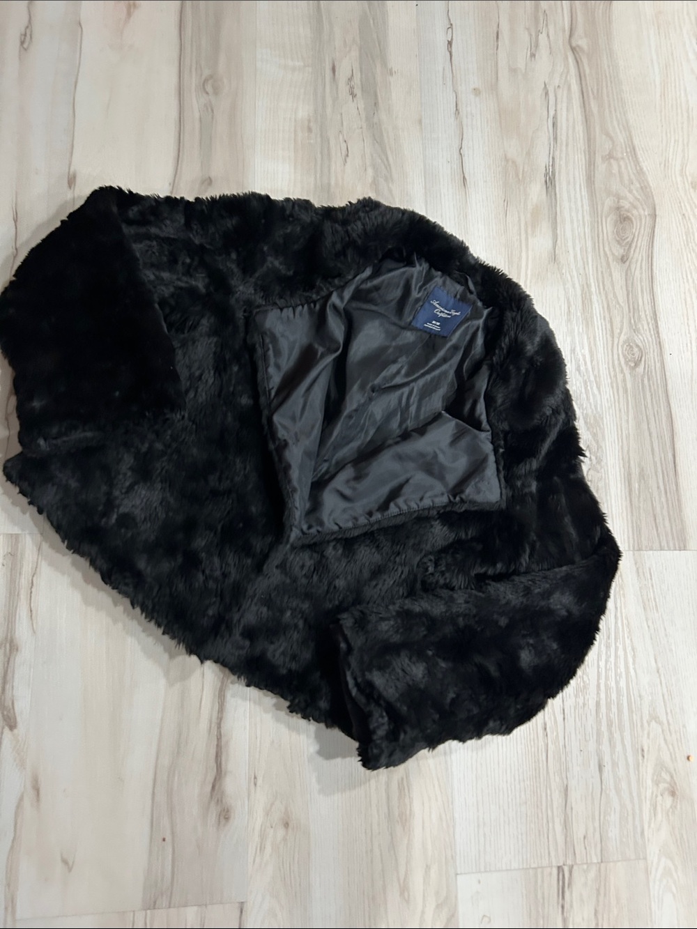 American Eagle Outfitters Black Faux Fur Shrug